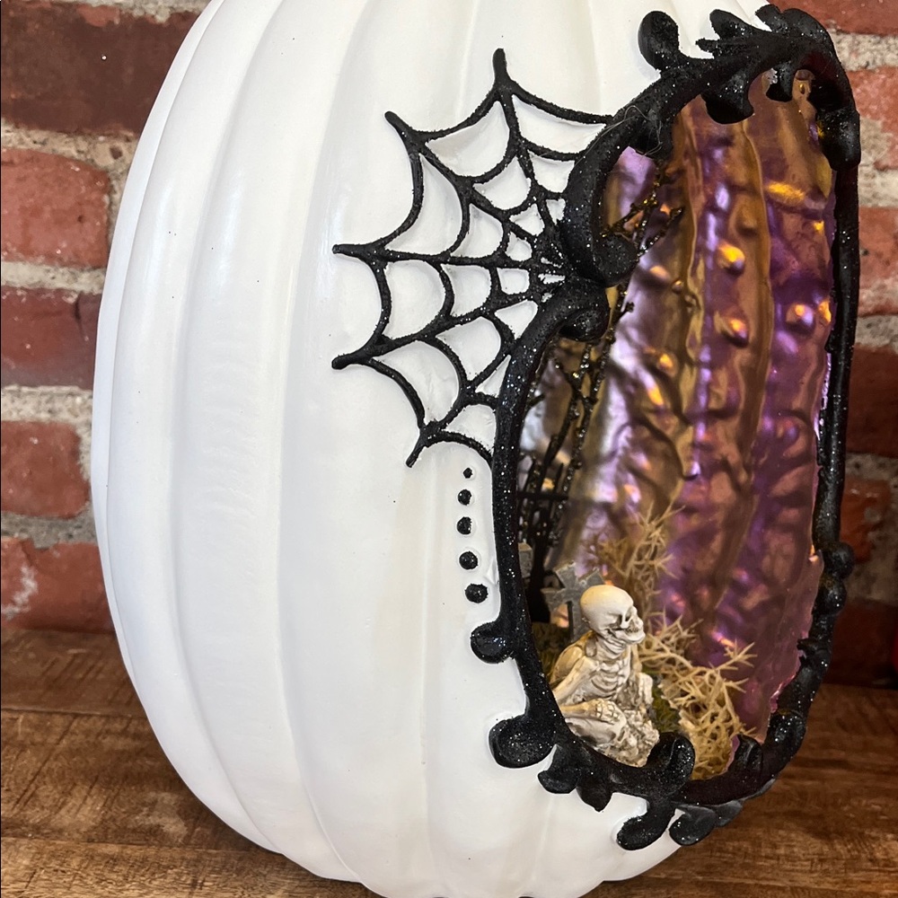 Halloween Light-Up Pumpkin Decoration - Picture 7 of 16